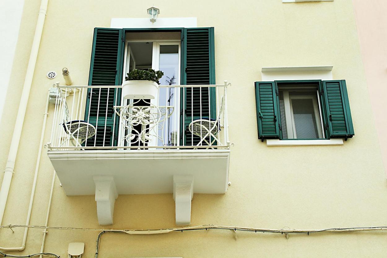 Casa Donnalby Apartment Monopoli Exterior photo