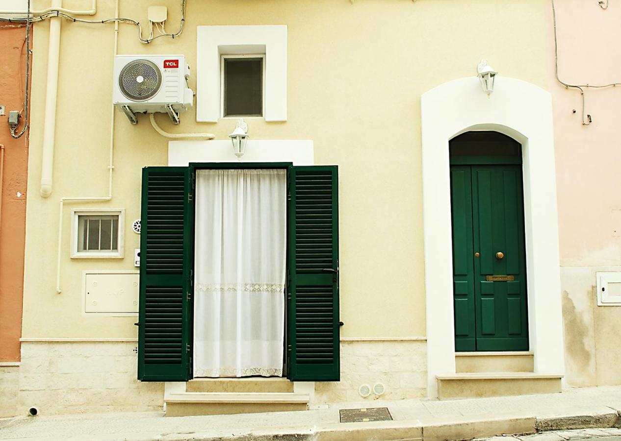 Casa Donnalby Apartment Monopoli Exterior photo